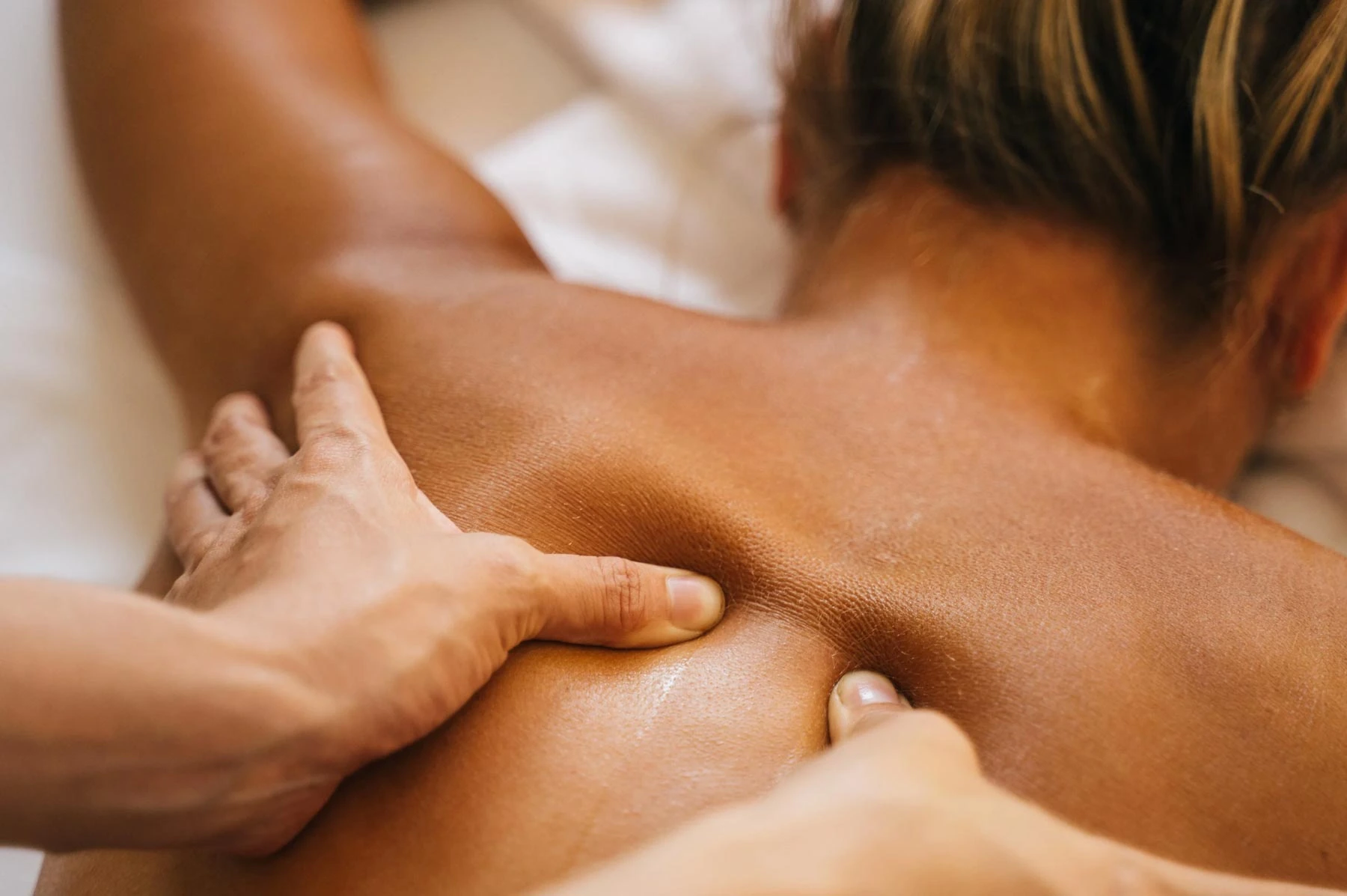 Thai-Massage – Massage Zentrum Oberglatt, Praxis in Bülach